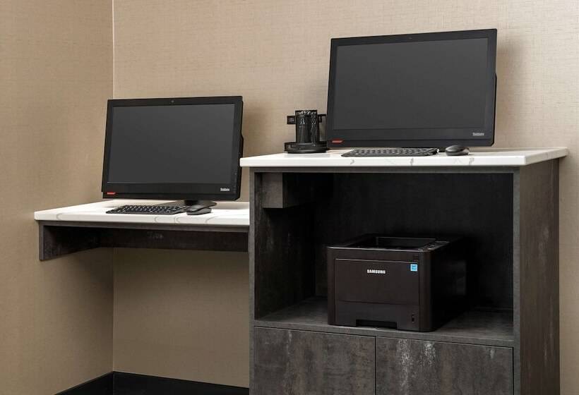 בית מלון כפרי Radisson Blu  Fargo