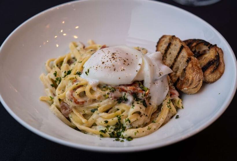 בית מלון כפרי Radisson Blu  Fargo