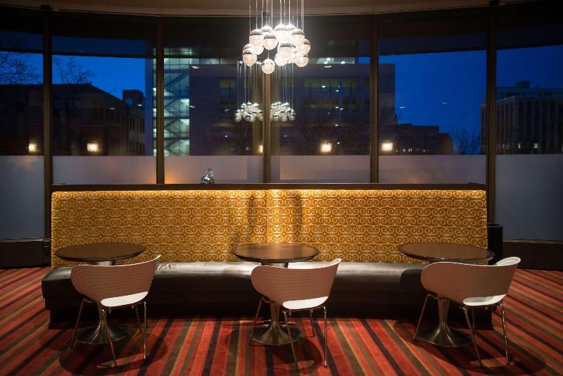 Radisson Hotel Duluth Harborview