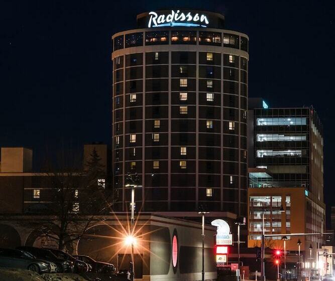 Radisson Hotel Duluth Harborview