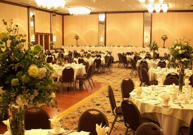 Radisson Hotel La Crosse