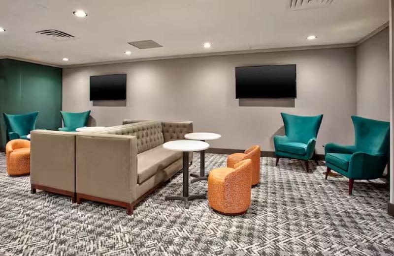 호텔 Doubletree By Hilton Lansing