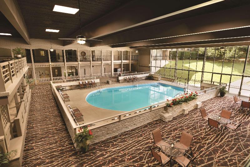 Radisson Hotel Louisville North