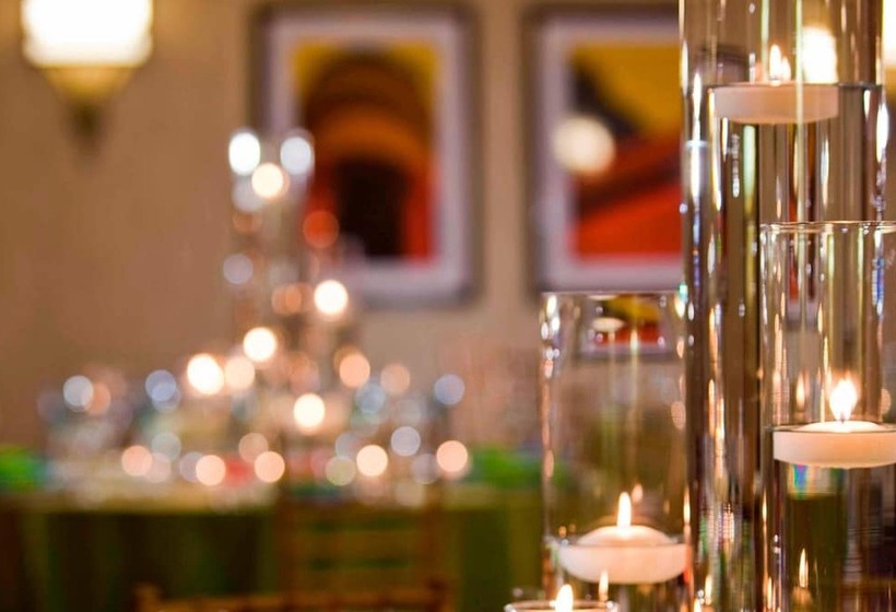 فندق Raleigh Marriott Crabtree Valley