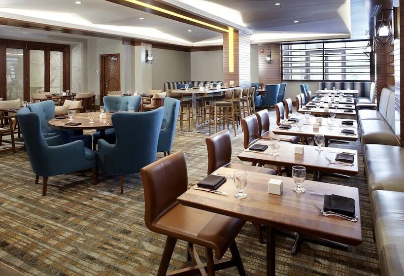 فندق Raleigh Marriott Crabtree Valley