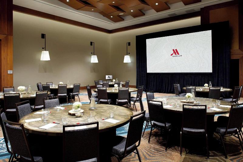 فندق Raleigh Marriott Crabtree Valley