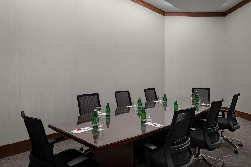 فندق Raleigh Marriott Crabtree Valley