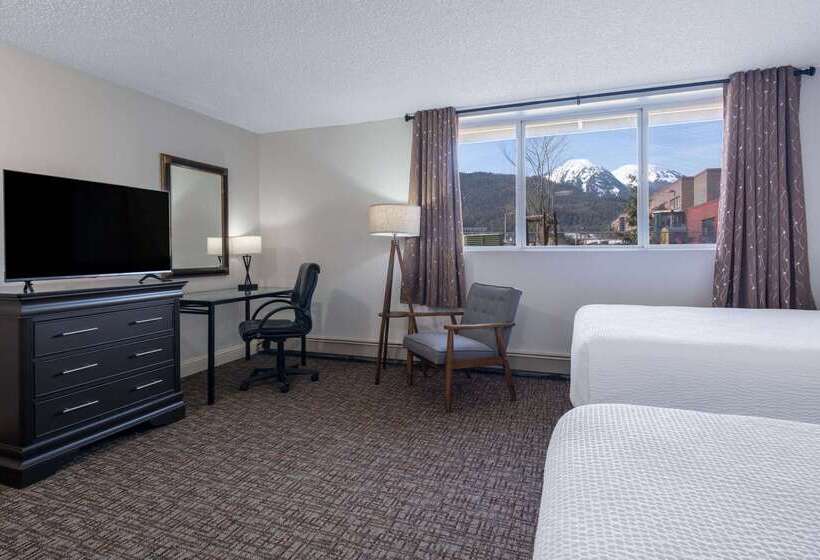 فندق Ramada By Wyndham Juneau