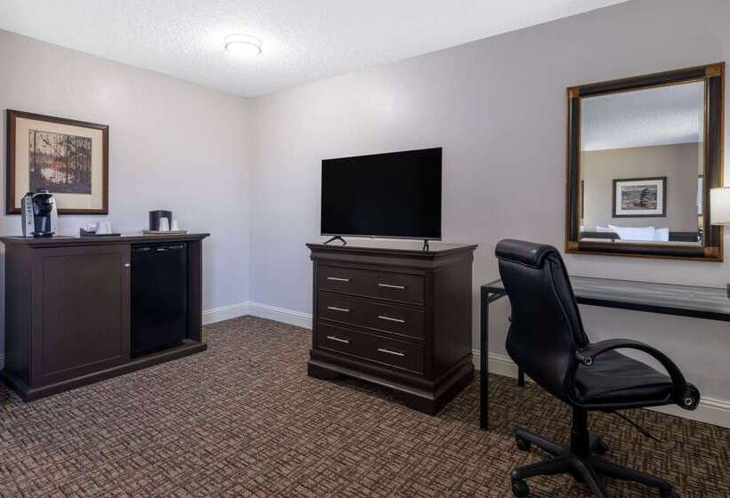 فندق Ramada By Wyndham Juneau