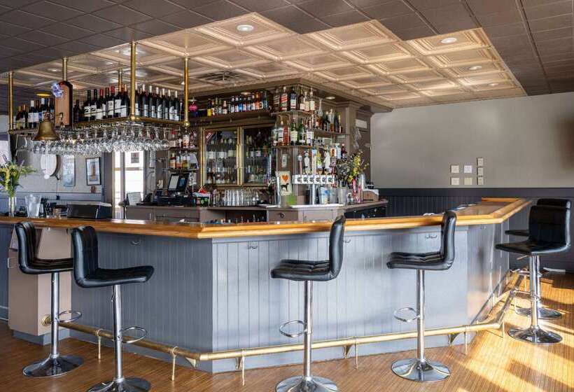 فندق Ramada By Wyndham Juneau