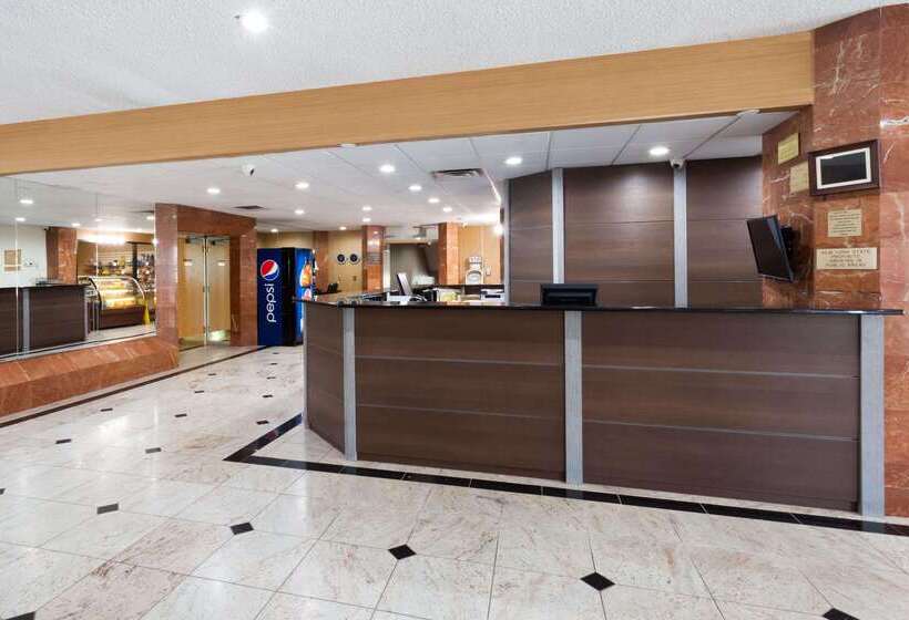 فندق Ramada By Wyndham Newburgh/west Point