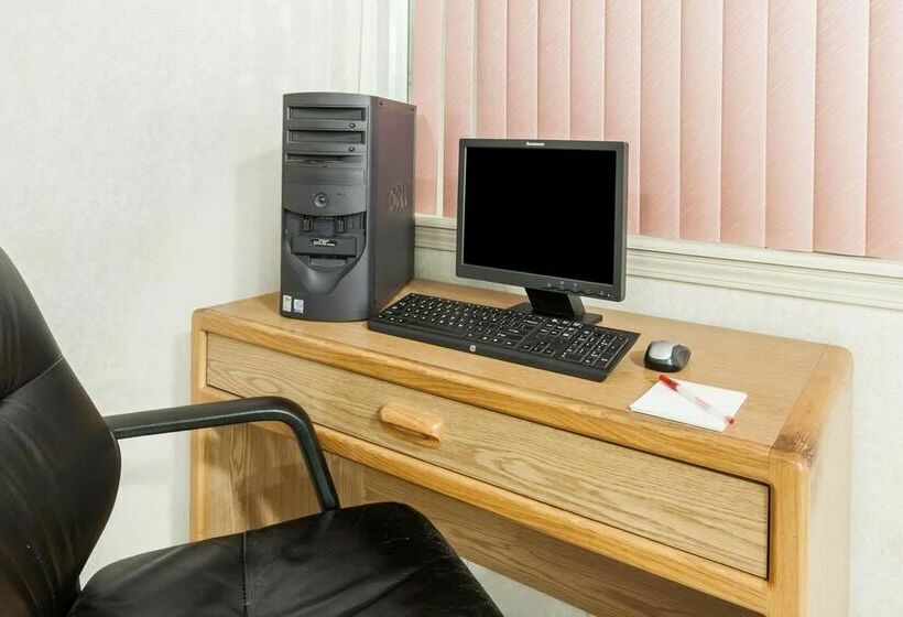 فندق Ramada Clinton