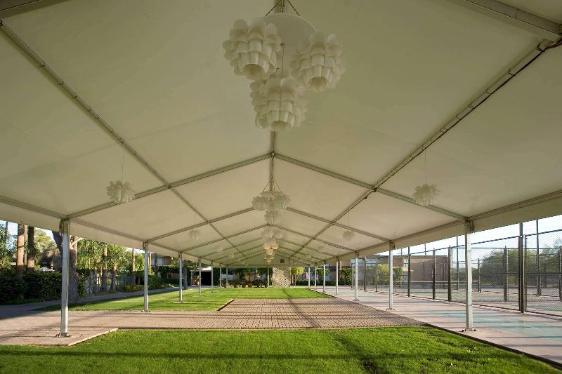 هتل Ramada By Wyndham Tucson