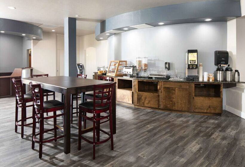 هتل Red Lion Inn & Suites Tucson Downtown