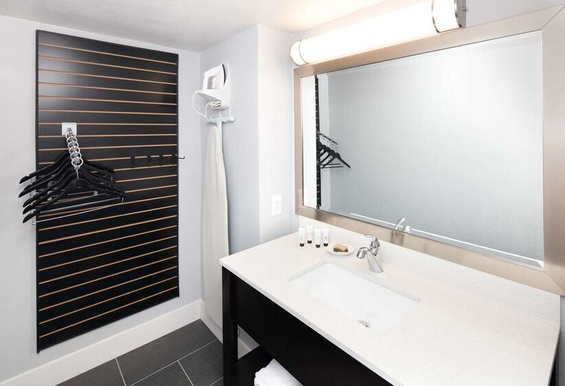 هتل Red Lion Inn & Suites Tucson Downtown