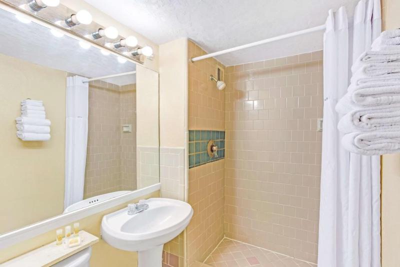 هتل Red Lion Inn & Suites Tucson Downtown