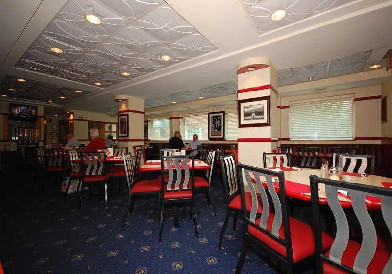 Red Lion Hotel Rosslyn Iwo Jima