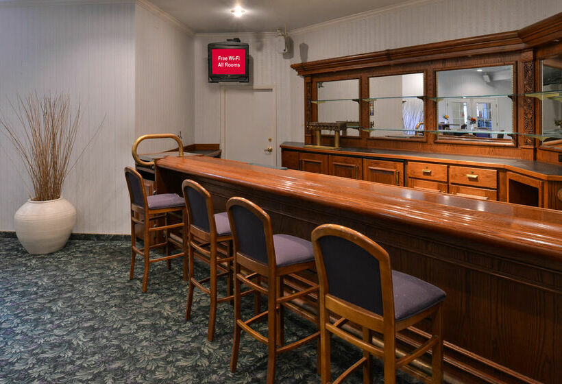 فندق Red Roof Inn Arcata