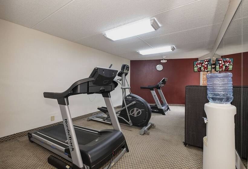 ホテル Red Roof Inn & Suites Macon