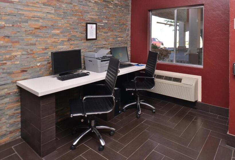 בית מלון כפרי Red Roof Inn Van Horn