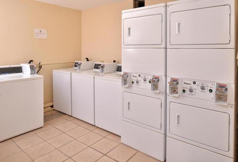 בית מלון כפרי Red Roof Inn Van Horn