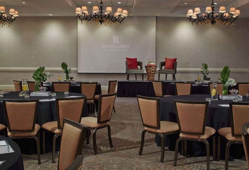 ホテル Renaissance Orlando Airport