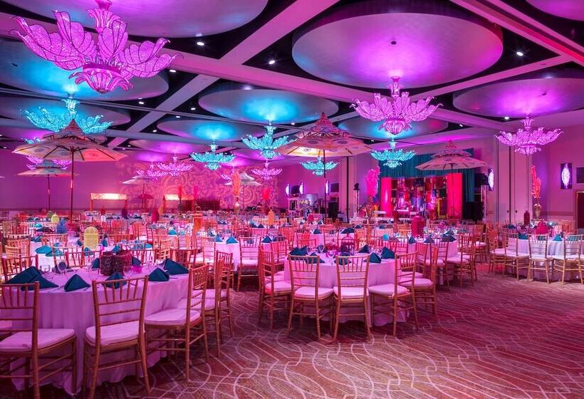 ホテル Robert Treat