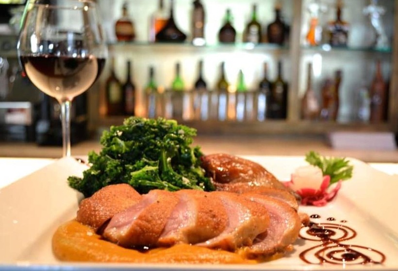 ホテル Robert Treat