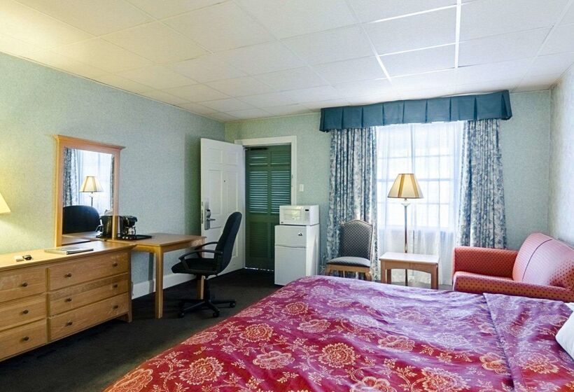 هتل Rodeway Inn Historic