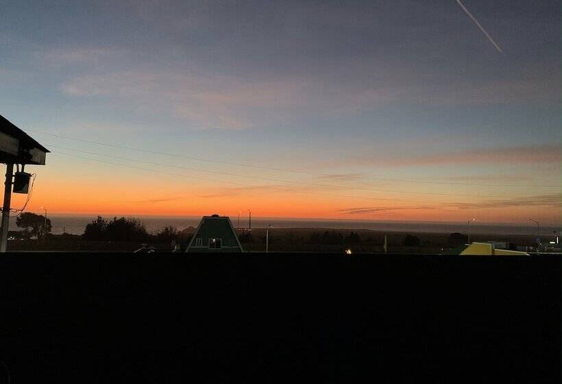 فندق Seabird Lodge Fort Bragg