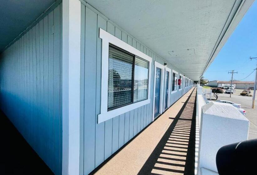 فندق Seabird Lodge Fort Bragg