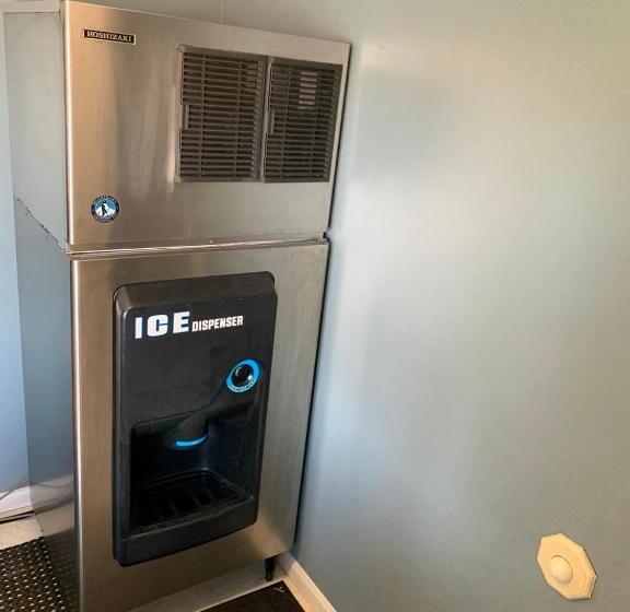 فندق Seabird Lodge Fort Bragg