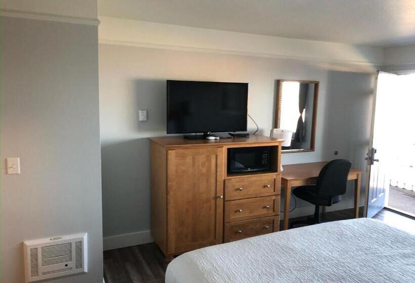 فندق Seabird Lodge Fort Bragg