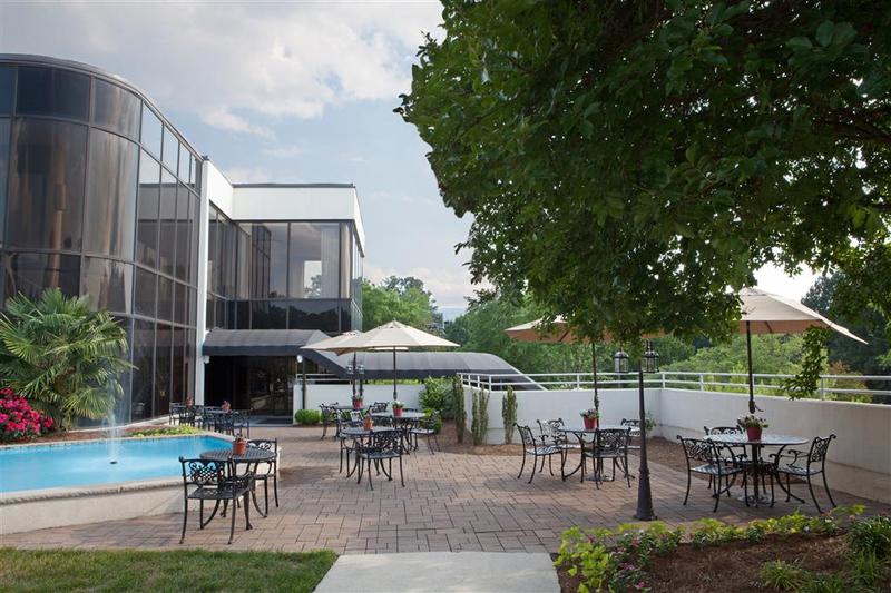 فندق Sheraton Chapel Hill