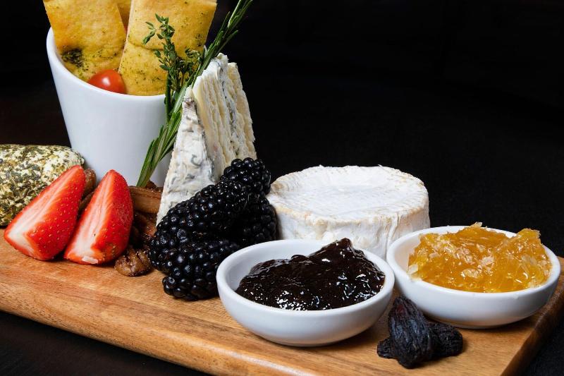 فندق Sheraton Chapel Hill