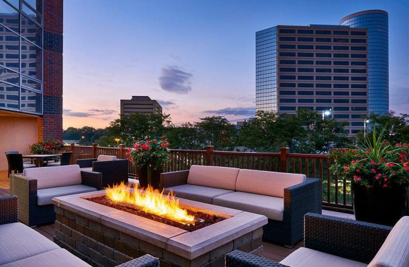 Sheraton Indianapolis Hotel At Keystone Crossing