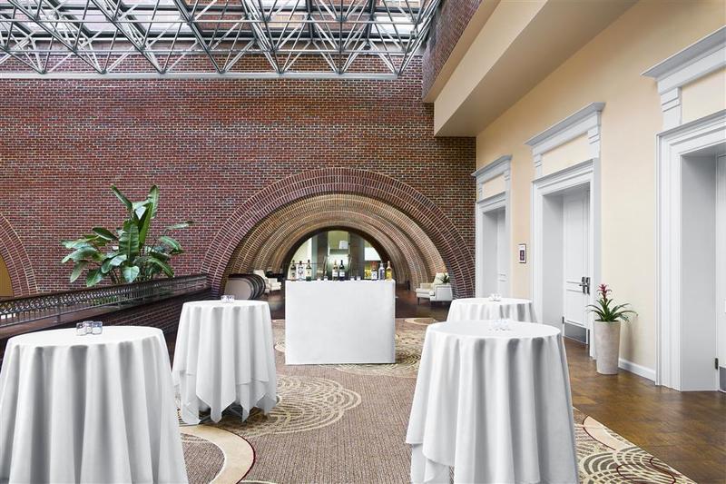 호텔 Sheraton Raleigh