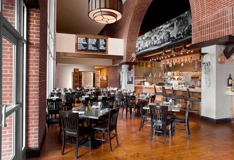 호텔 Sheraton Raleigh