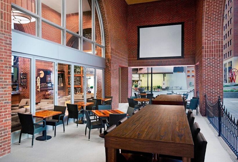 호텔 Sheraton Raleigh