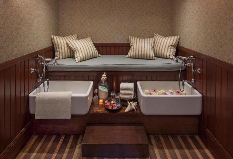 ホテル Shutters On The Beach