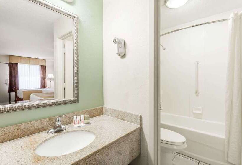 فندق Super 8 By Wyndham Garysburg/roanoke Rapids