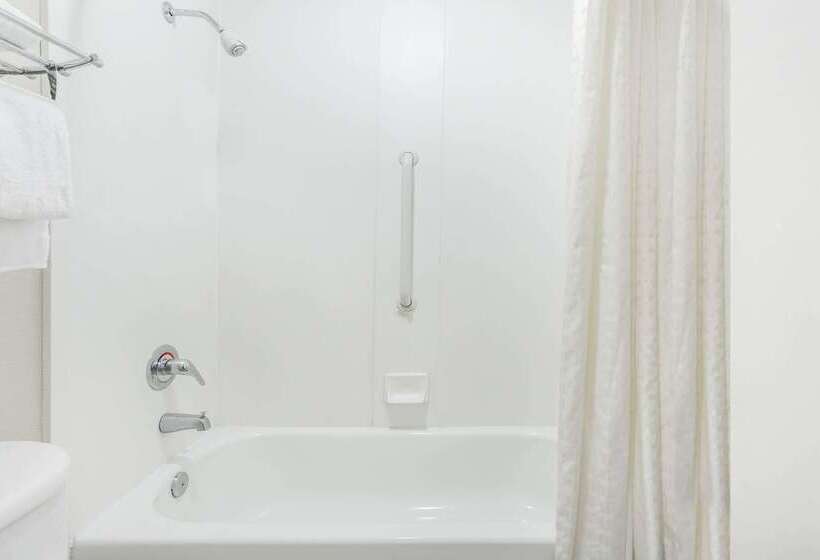 فندق Super 8 By Wyndham Garysburg/roanoke Rapids