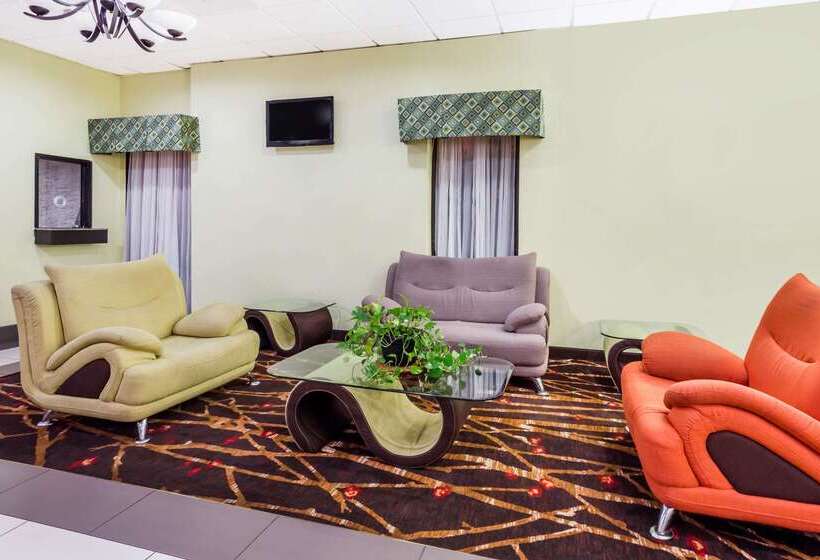 בית מלון כפרי Super 8 By Wyndham Garysburg/roanoke Rapids