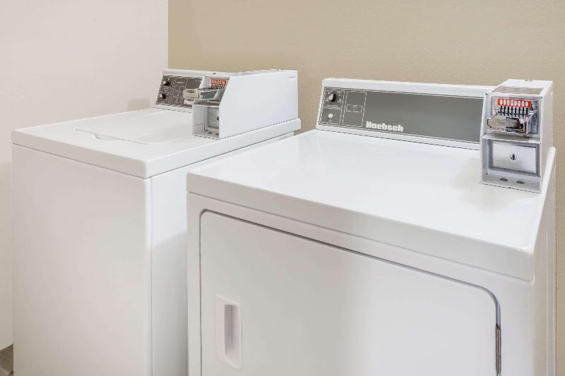 فندق Super 8 By Wyndham Garysburg/roanoke Rapids