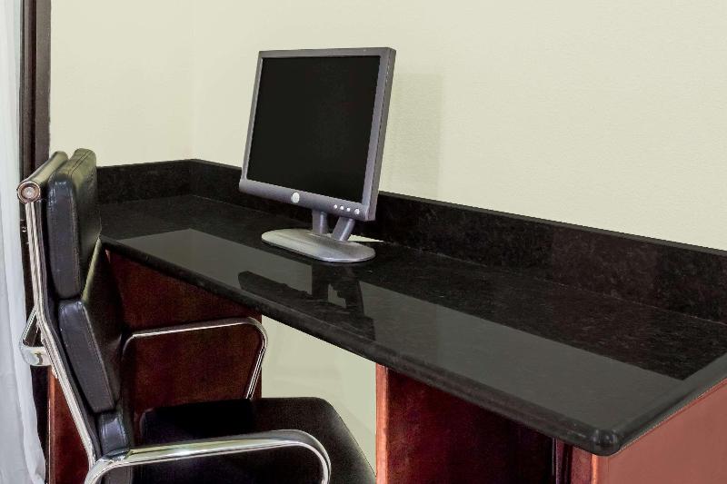 בית מלון כפרי Super 8 By Wyndham Garysburg/roanoke Rapids