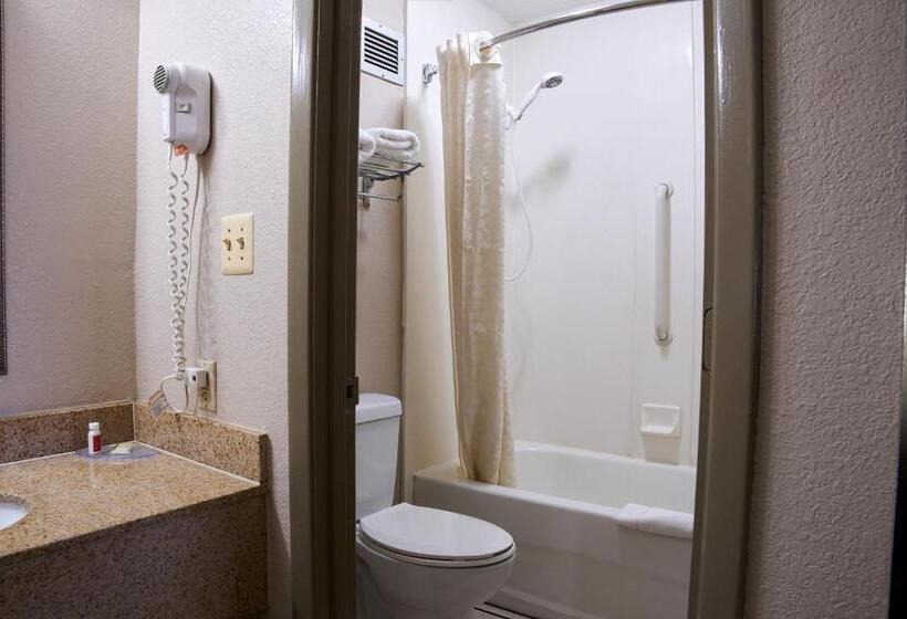 فندق Super 8 By Wyndham Garysburg/roanoke Rapids