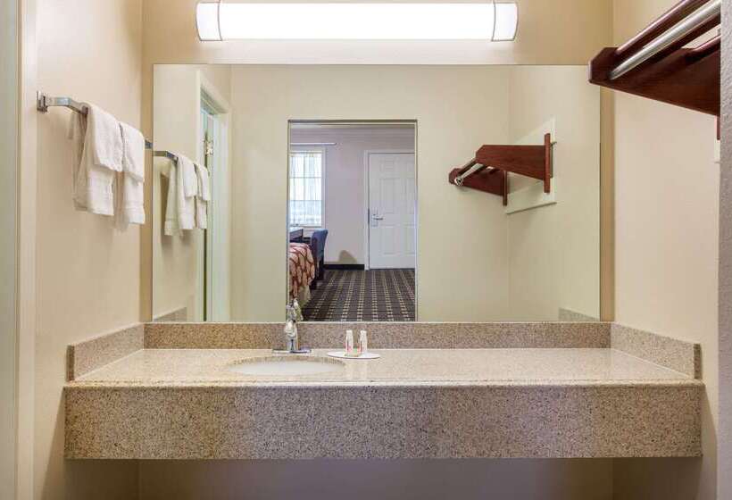 فندق Super 8 By Wyndham Tyler Tx