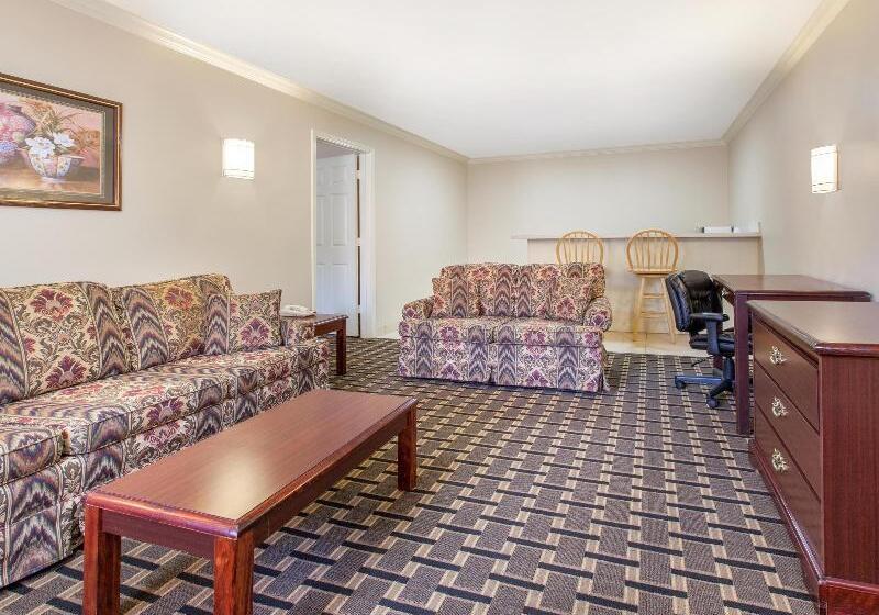 فندق Super 8 By Wyndham Tyler Tx