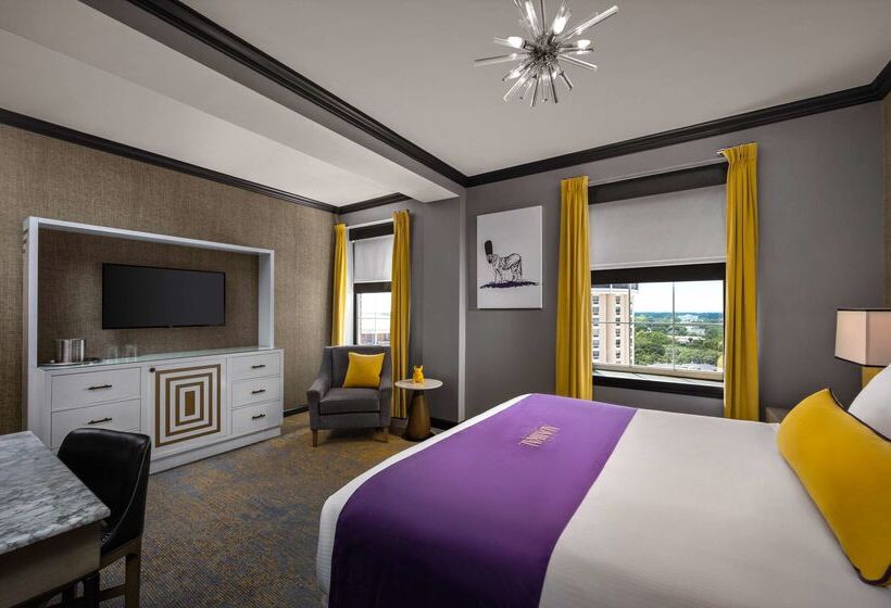 호텔 The Admiral, Downtown Historic District