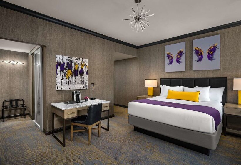 호텔 The Admiral, Downtown Historic District